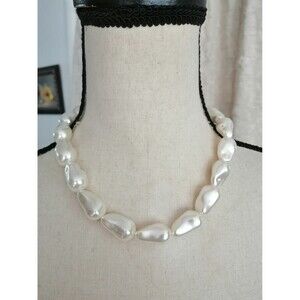 New Women's J.Crew Factory Large Pearl-Effect Necklace Statement